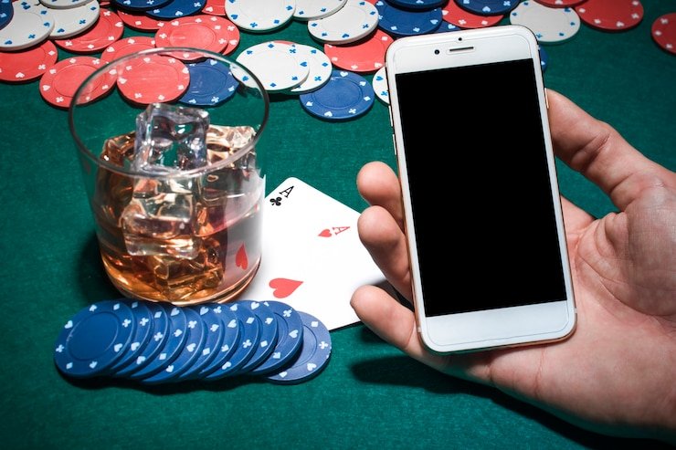 Tampilan perbandingan aplikasi lanangbet di Android dan browser iOS dengan tabel live baccarat